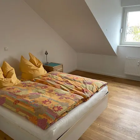 Apartment Ferienwohnung II Bonn Sternenburgstrasse 51 *